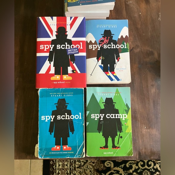 Stuart Gibbs Space and Spy bundle of Seven Books! New to Good Condition - Picture 5 of 6
